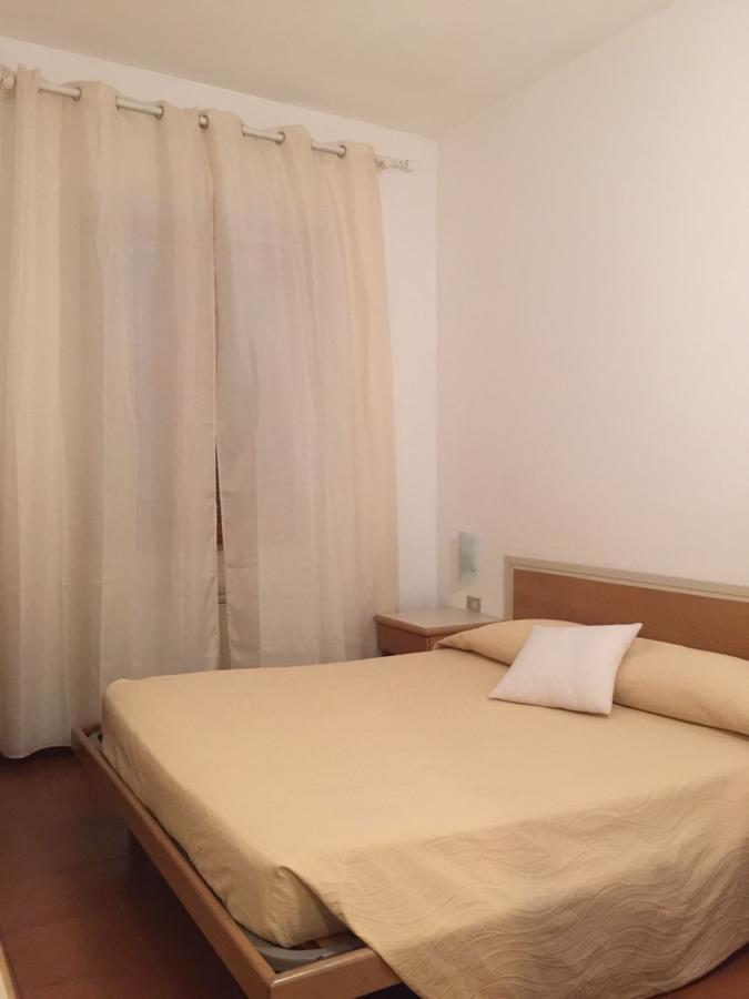 Hotel Villa Marina La Maddalena  Esterno foto